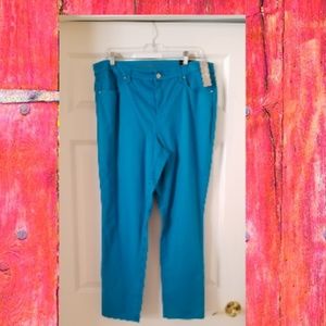 Chico's Girlfriend So Slimming Ankle Pts Sz 2, NWT